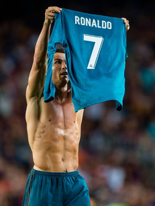 CR7’s Iconic Performances - Sportskeeda Stories