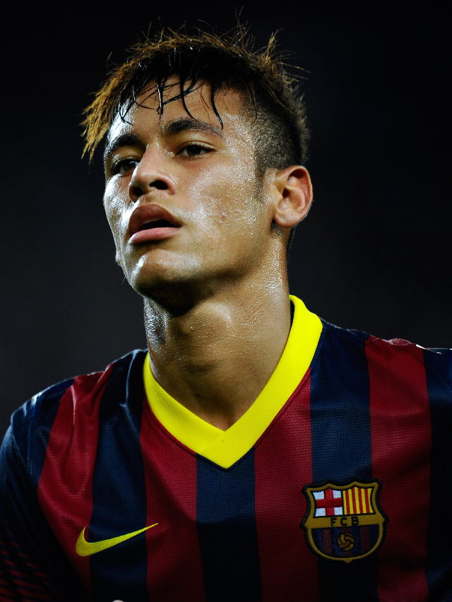 Weirdest Football Contract Clauses - Sportskeeda Stories