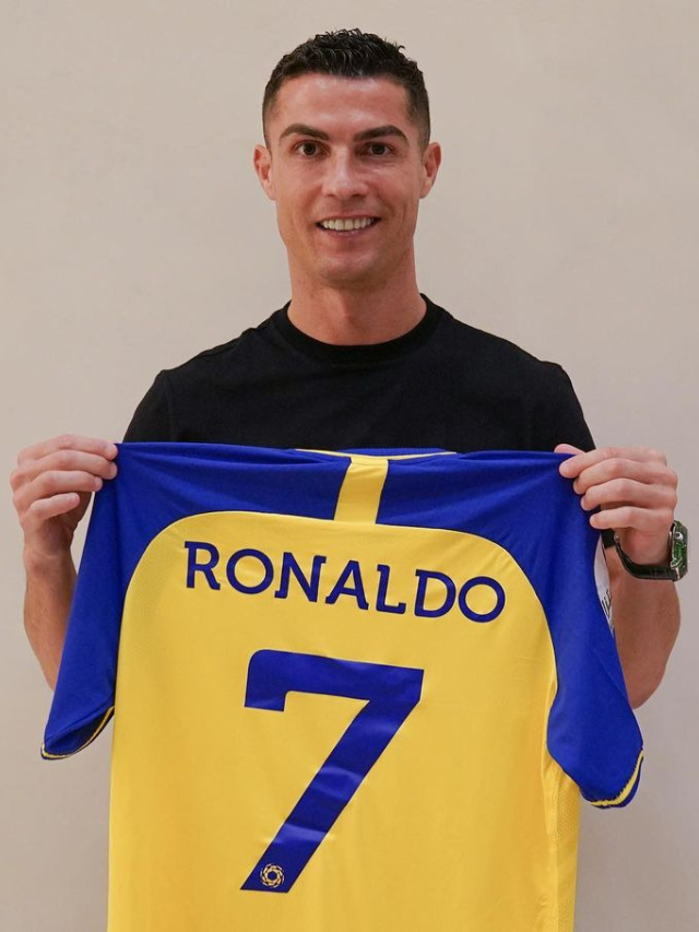 Okay, here's an extensive article in English about the highest-paid footballers this year, aiming for approximately 1200 words.
