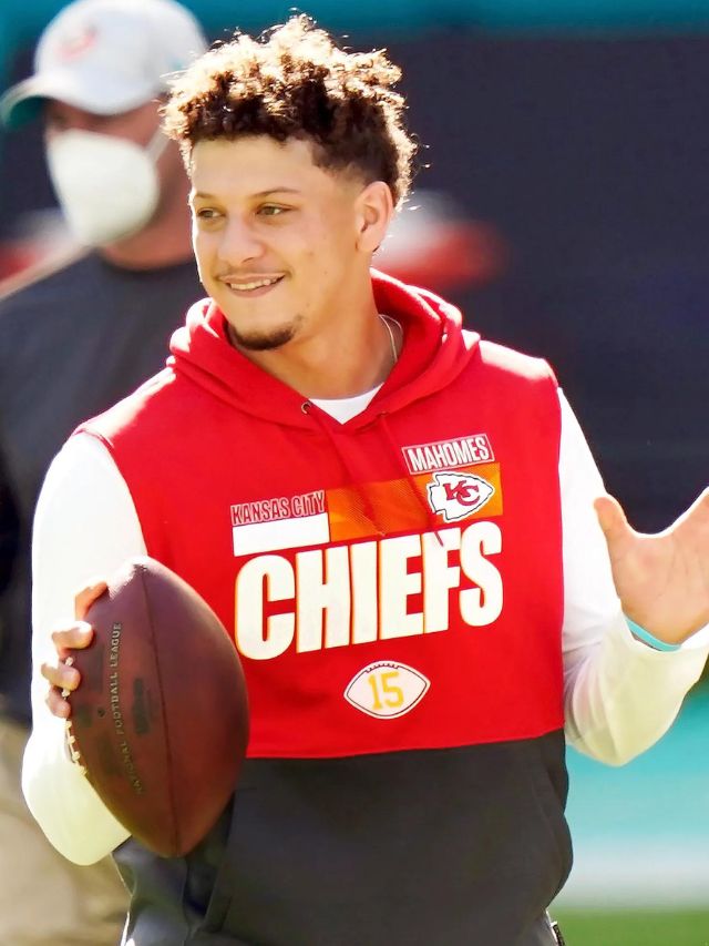 Top 5 QBs with the most TDs in the 2022 regular season Sportskeeda