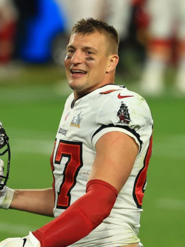 Rob Gronkowski Best Tight End in NFL history Sportskeeda Stories